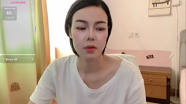 Linda-LL's Live XXX Chat