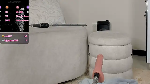 Živý XXX chat Sammy-Jhonson