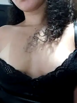 venuseyes25's Live XXX Chat