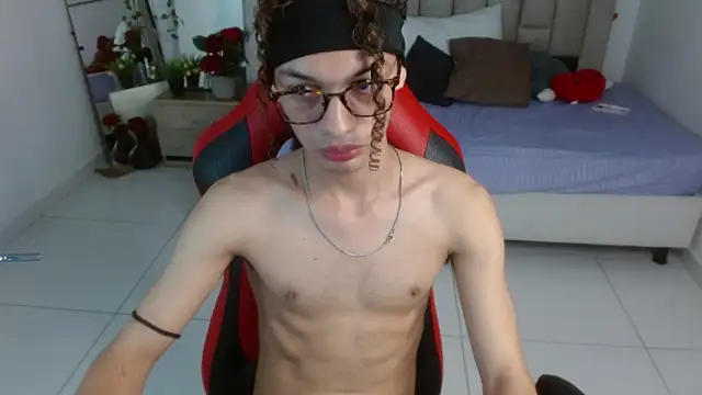 Axel_fox77 Webcamshow