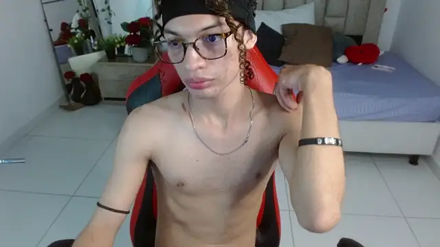 Axel_fox77 Show Webcam