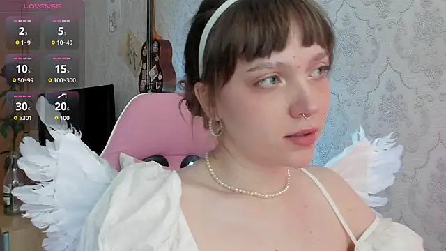 RileyNymph Chat XXX in diretta