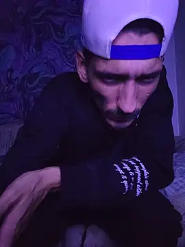 Matthew_204 élő XXX-chatje