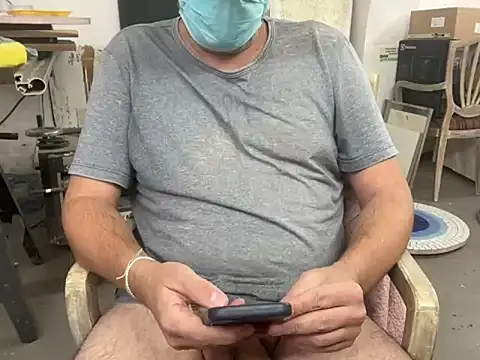 MAByummydick Chat XXX in diretta