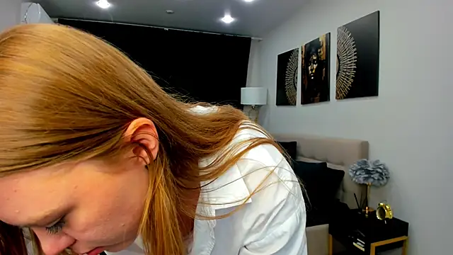 Strawberrye's Live XXX Chat