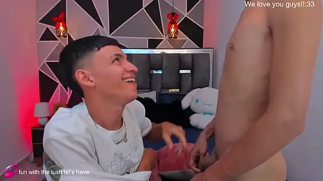 Онлайн чат XXX Juan_Nd_Steven