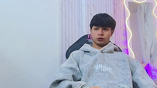 Spark_tay 现场XXX聊天