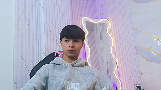 Spark_tay 即時 XXX 聊天