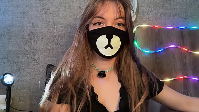 دردشة Your_Little_Bear الجنسية المباشرة