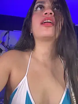 Darkrisnah Chat XXX live