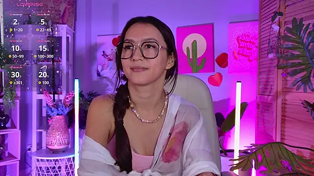 Chat +18 de LanaBaker ao vivo