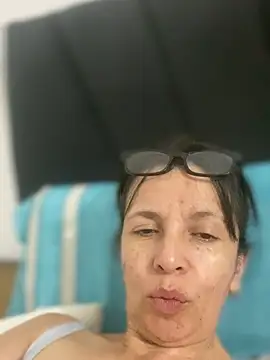 Soy_Camila8's Live XXX Chat