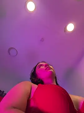 Chat XXX en directo de EmmyCastillo