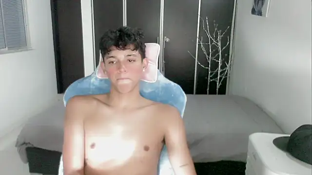 2c_Bby's Live XXX Chat