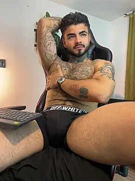 Živý XXX chat Benjii_Carter1