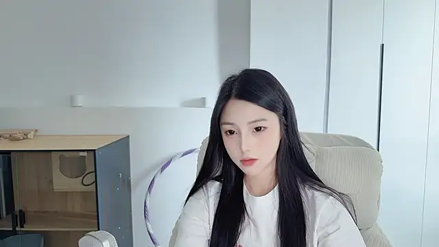 holo_love 即時 XXX 聊天