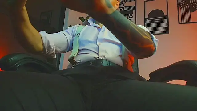 Chat XXX ao vivo de ALPHA_DOMINUS_