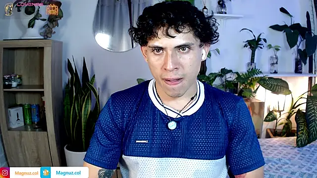 Chat XXX Live Magnuz_Col