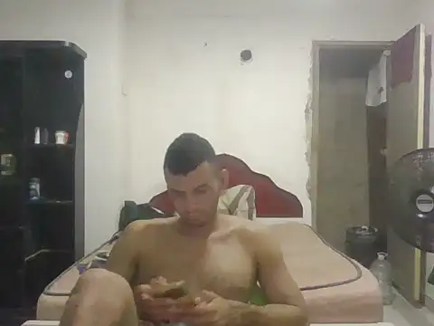 andres_12ad Webcam show