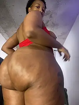 Mercedes_555 লাইভ XXX চ্যাট