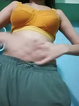 pyaari_tara Show in webcam