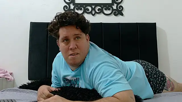PinkQueen23 – Naživo XXX chat