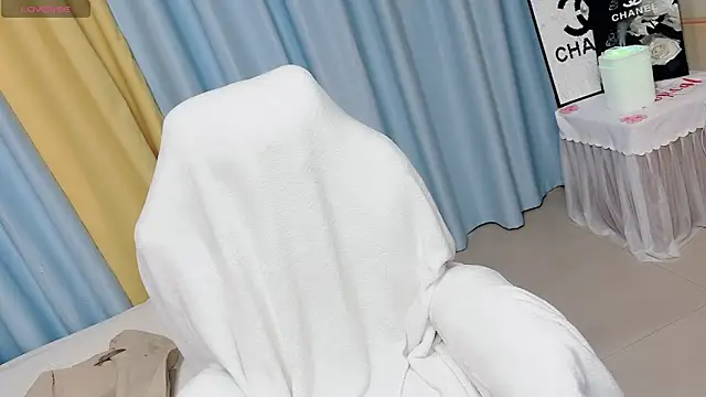 di-or-'s Live XXX Chat