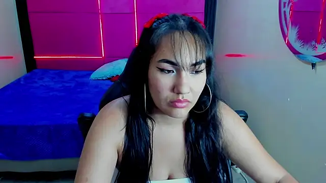 Chat XXX en directo de SammyEvanns_