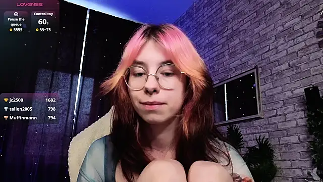 دردشة Alice_Nyx الجنسية المباشرة