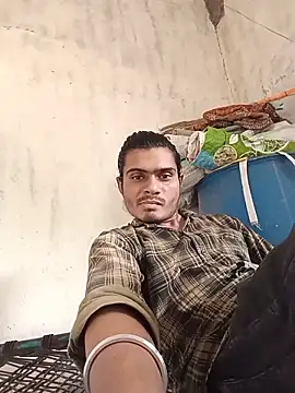 Yash_Sharma18 在線直播表演