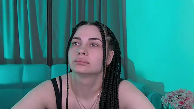 XXX chat uživo modela AdrianaToress