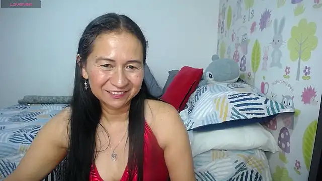 Tyna_bn Live XXX chat