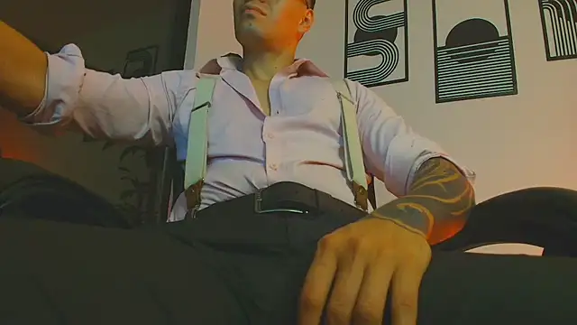 Chatroom XXX en direct de ALPHA_DOMINUS_