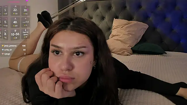 nicolewoss' Live XXX Chat