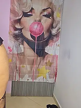 Chat +18 de DiosaBelle ao vivo
