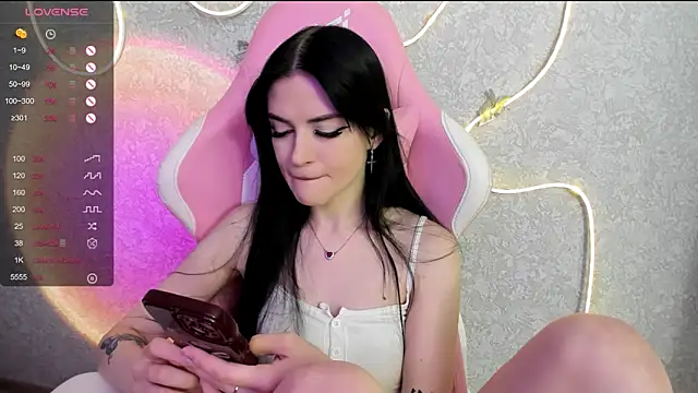 Czat XXX na żywo – Molly_Crystall