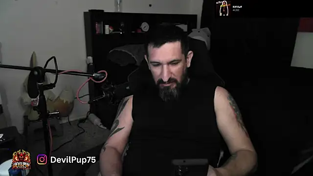 Chat XXX en directo de DevilPup75_