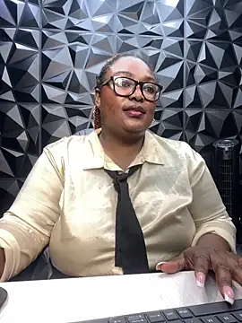 Chatroom XXX en direct de may_storm