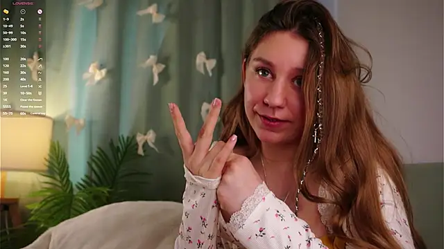 ShantellAngulo: онлайн-секс-чат