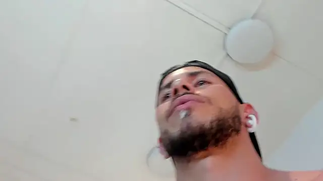 dylan_jacobx's Live XXX Chat