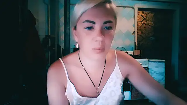 Chat XXX en directo de EmmaCat_