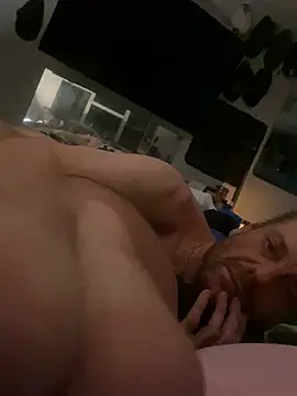 AidenMcKnight's Webcam Show