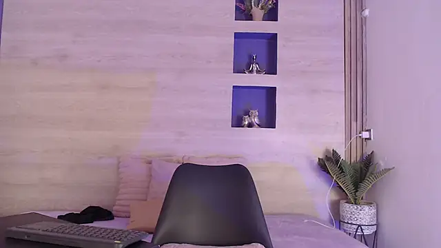 Živý XXX chat Logan_Steel