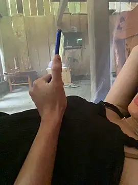 Linda-babyy – Live XXX-chat