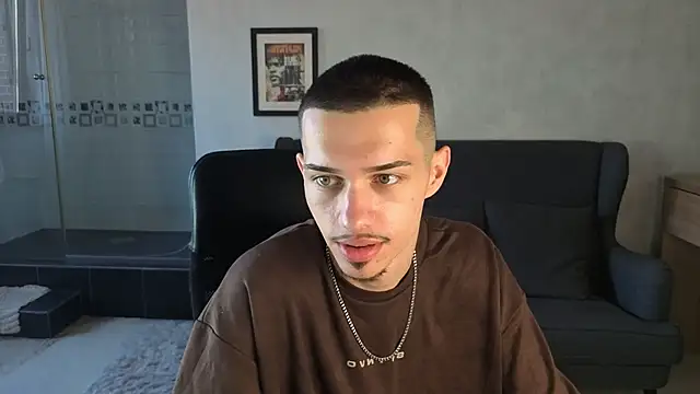 KaydenDrew Chat XXX in diretta