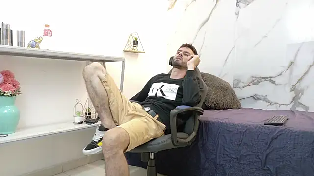 KingOfTemptation's Live XXX Chat