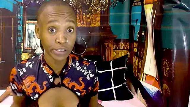 Chat +18 de EbonyOlive69 ao vivo