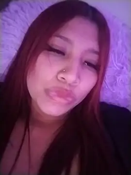 Czat XXX na żywo – Cherry_Charlottee