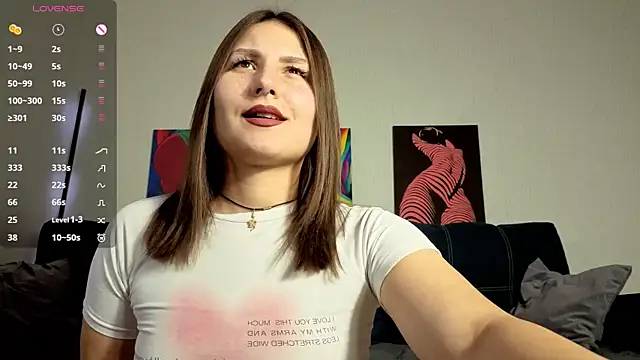 TrixiBell live XXX chat