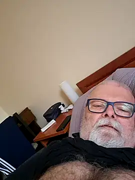 petvarad – Naživo XXX chat